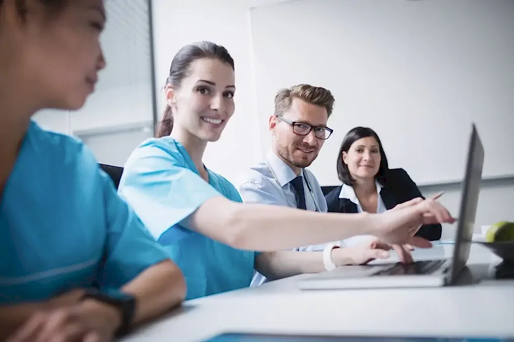 Eğitim, Danışmanlık Hizmetleri