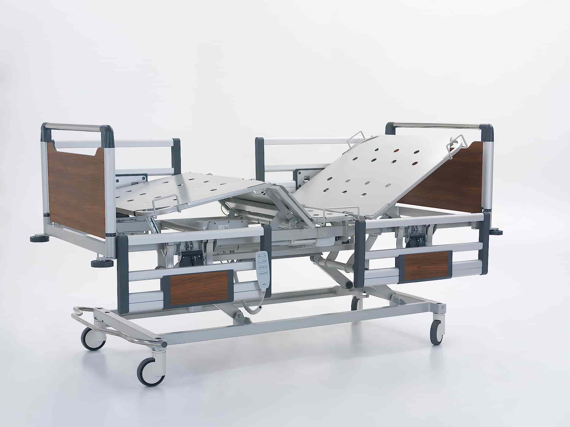 NITROCARE HB3340 Üç Motorlu Hasta Yatağı